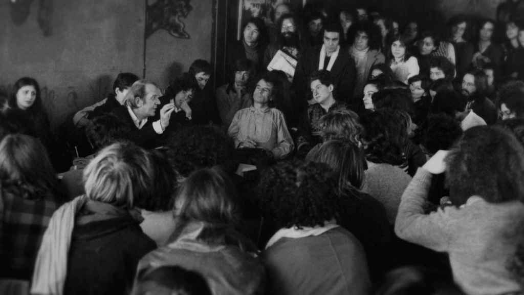 Deleuze durante un curso en Vincennes