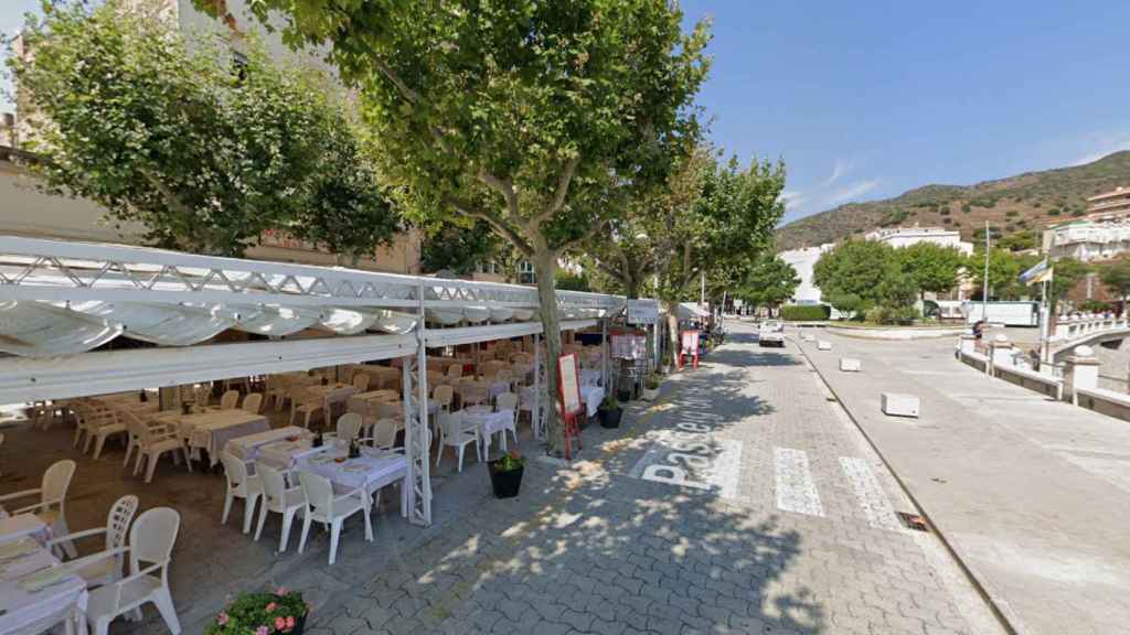 Un restaurante afectado por el incendio en Portbou