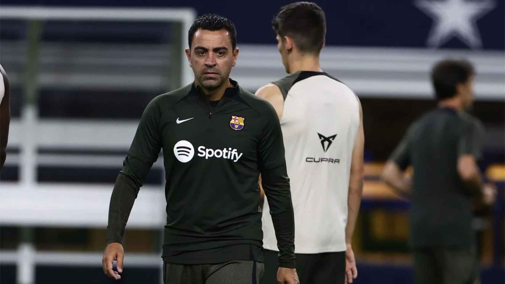 Xavi Hernández, durante una sesión de entrenamiento con el FC Barcelona