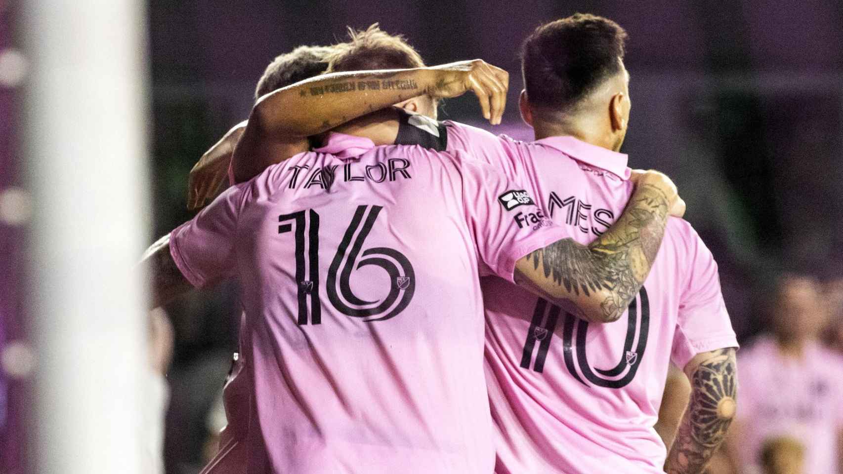 Leo Messi, celebrando un gol con sus compañeros del Inter Miami / EFE