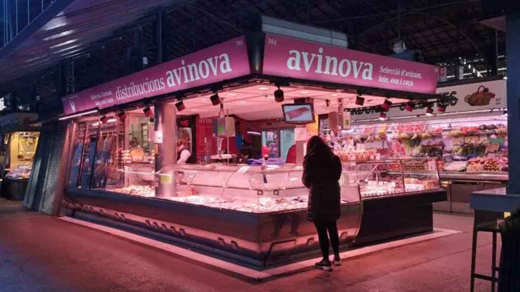 La centenaria Distribuciones Avinova, de La Boquería, comprada por 'Maki'