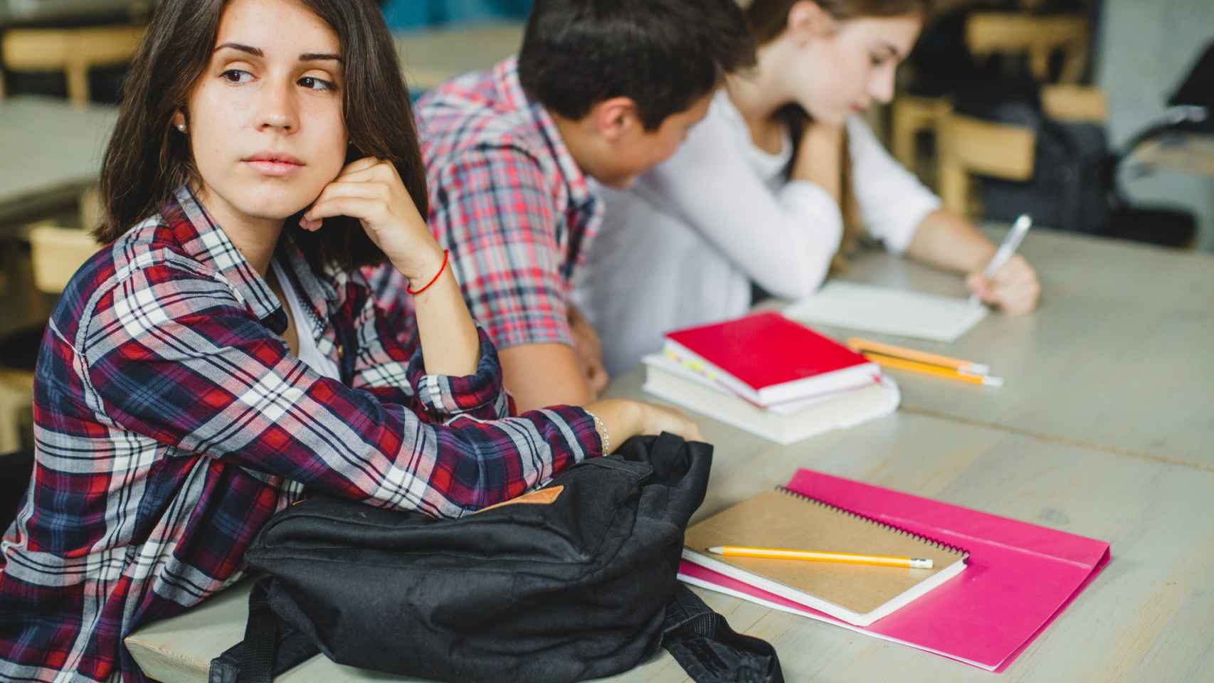 Estudiante aburrida