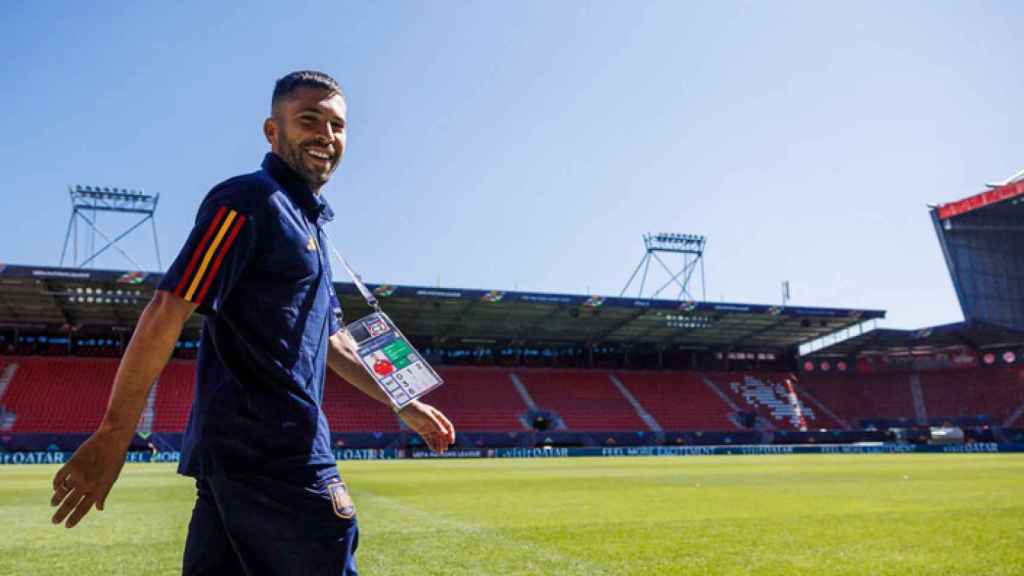 Jordi Alba, antes de disputar un entrenamiento con la selección nacional