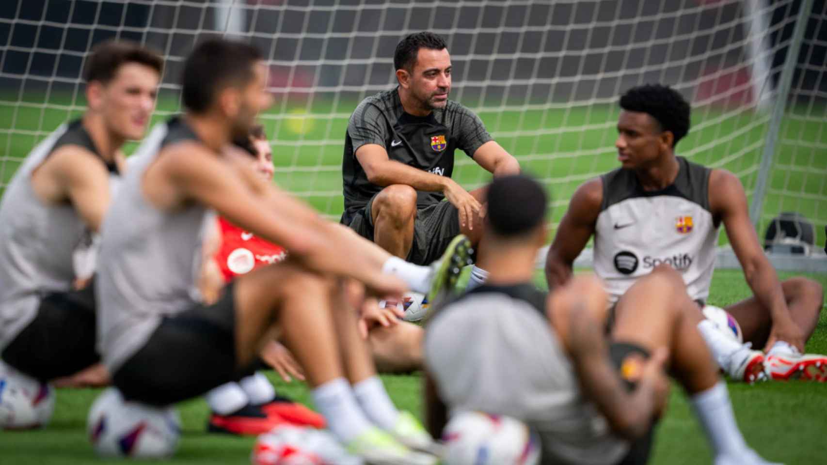 Xavi Hernández, en un entrenamiento del Barça