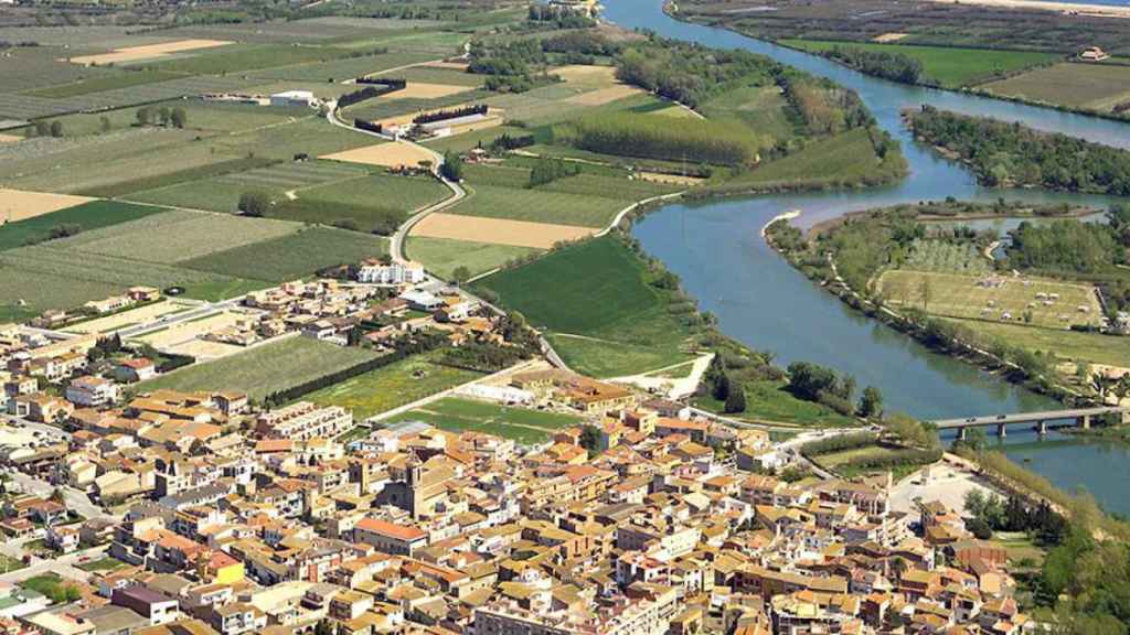 Sant Pere Pescador cierra agosto con 44 personas sin trabajo