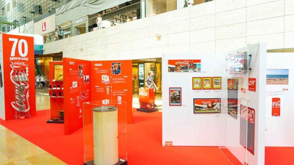 Exposición de Coca-Cola en L'Illa Diagonal de Barcelona