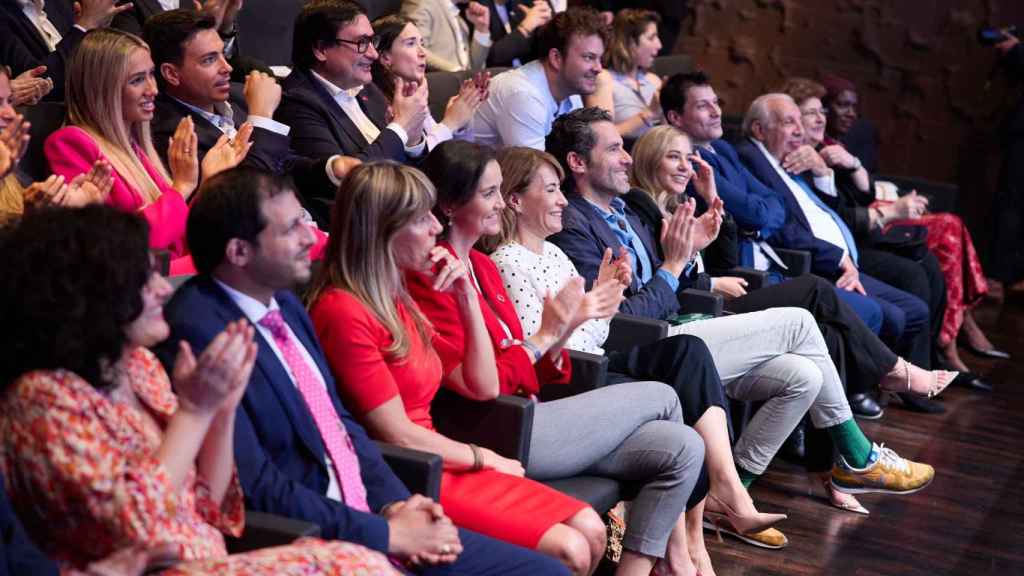 Fila cero del acto en el CaixaForum de Madrid de Lideremos, con las ministras Raquel Sánchez y Reyes Maroto y el dirigente popular Borja Sémper, entre otros