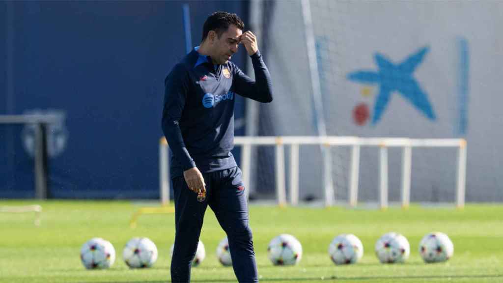 Xavi Hernández, durante una sesión de entrenamiento con el FC Barcelona