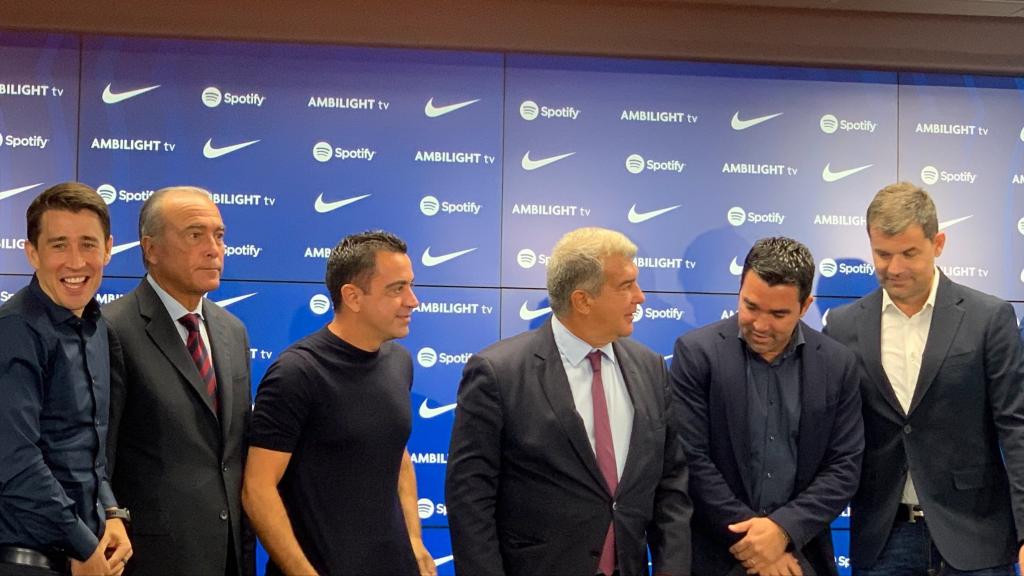 Presentación de la nueva estructura deportiva del Barça liderada por Deco