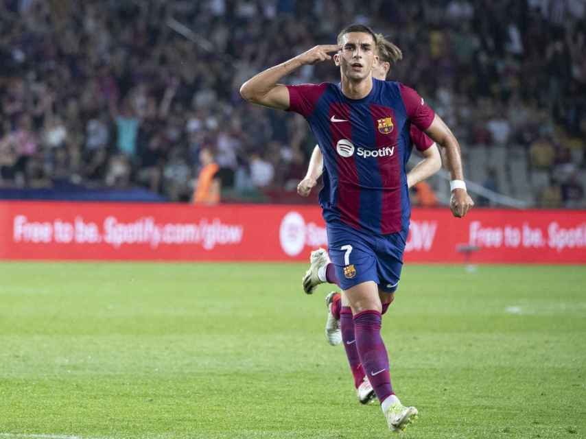 Ferran Torres celebra a lo grande su golazo de falta ante el Betis