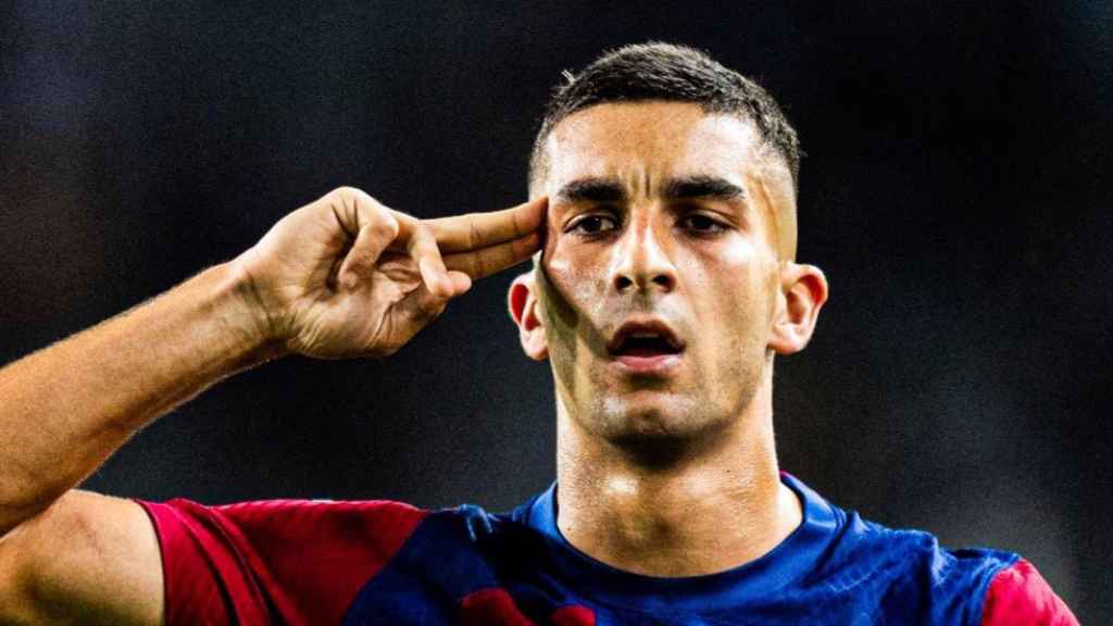 Ferran Torres, celebrando el gol de falta contra el Betis