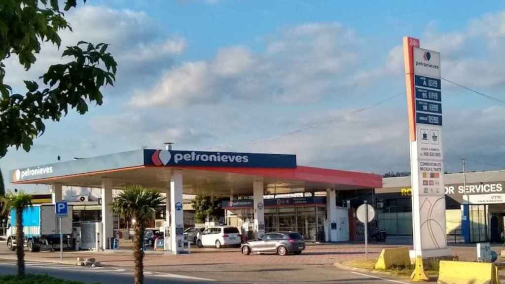 Gasolinera de Petronieves