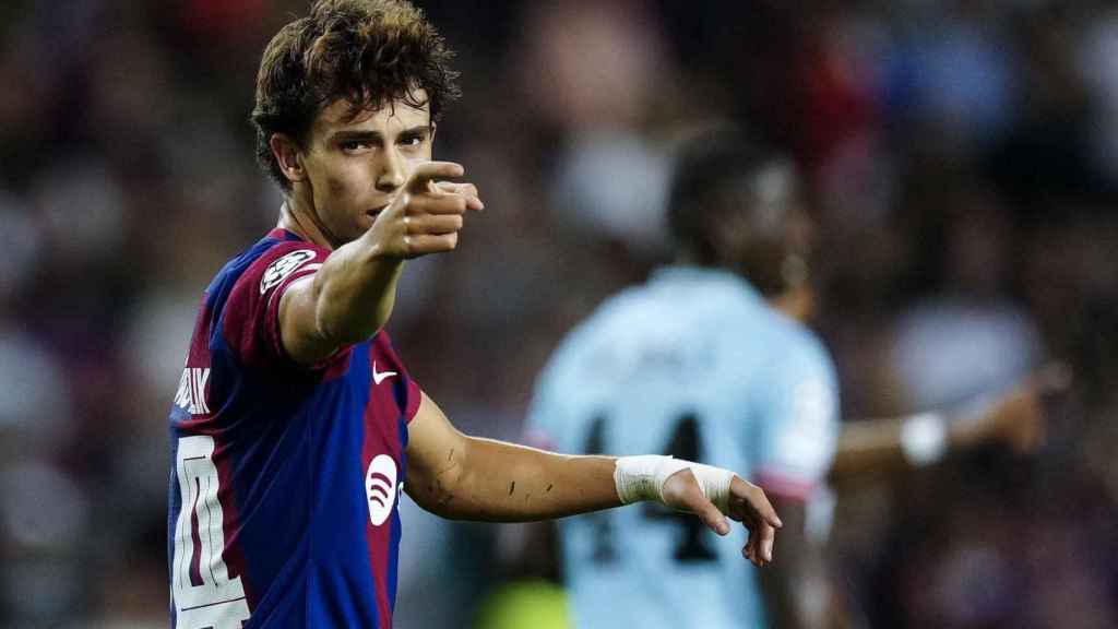 Joao Félix celebra el primer gol del Barça contra el Amberes