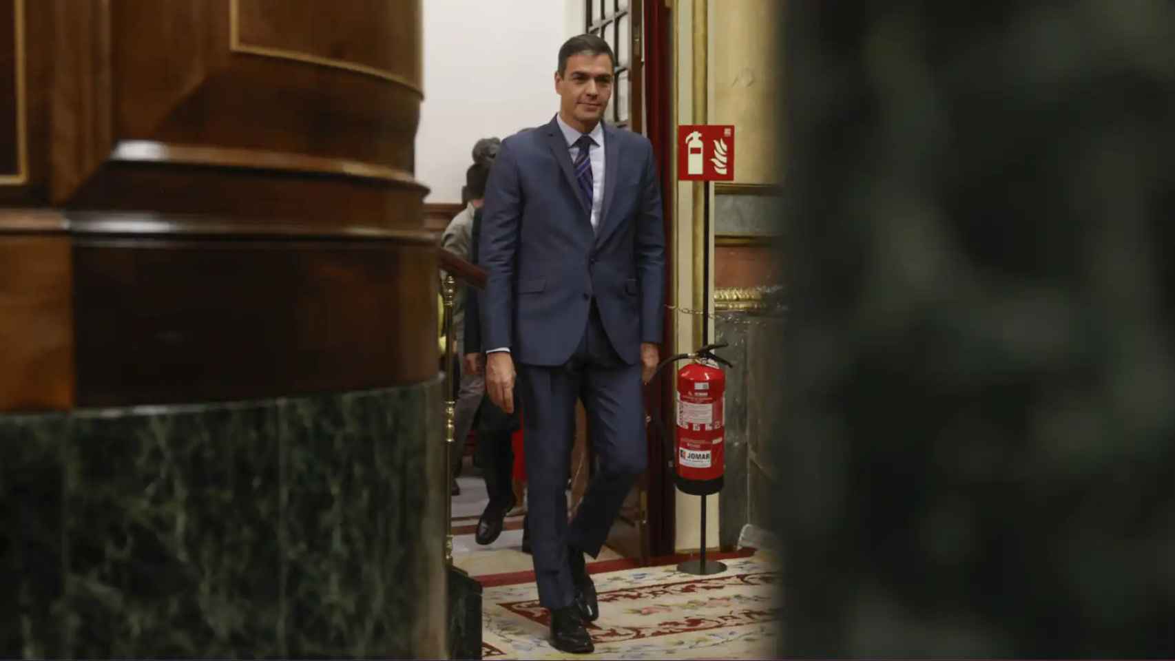 El presidente del Gobierno en funciones, Pedro Sánchez, a su llegada al pleno del Congreso, este jueves en Madrid