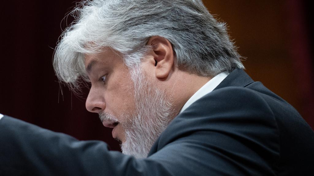 El presidente de Junts en el Parlament, Albert Batet, interviene en el Debate de Política General