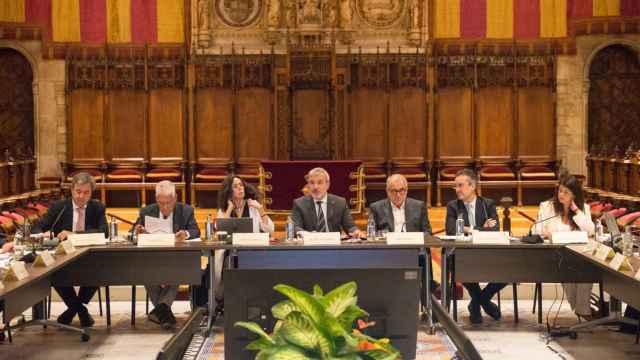 Momento de la reunión con el alcalde de Barcelona, Jaume Collboni