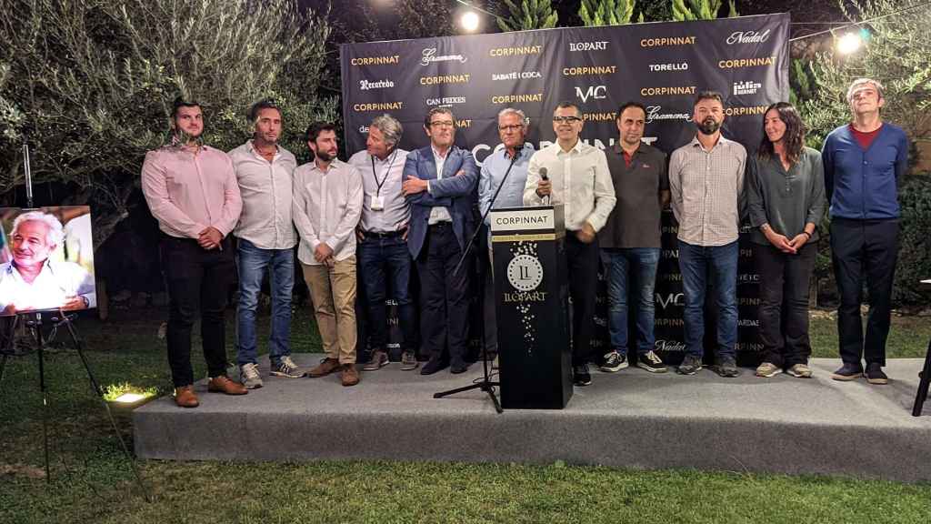 Representantes de las 11 bodegas de Corpinnat en la segunda 'Nit de la Verema'