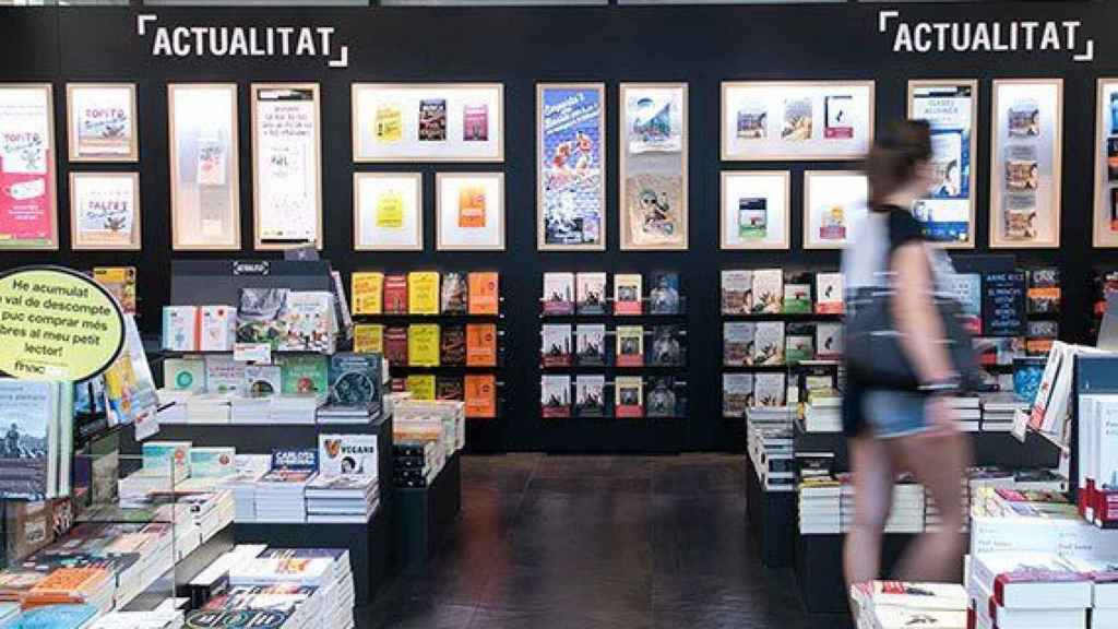 El comercio FNAC en El Triangle en el centro de Barcelona