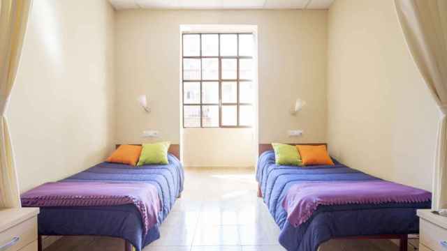 Imagen de dos camas en una residencia de Barcelona
