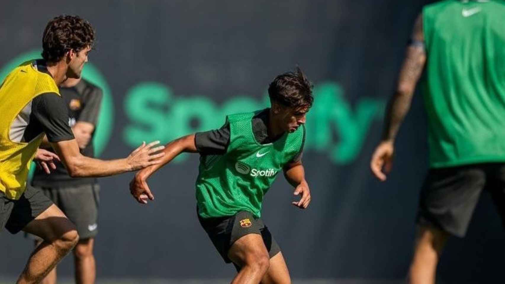 Guille Fernández, la joya de 15 años que entrena en el primer equipo del Barça