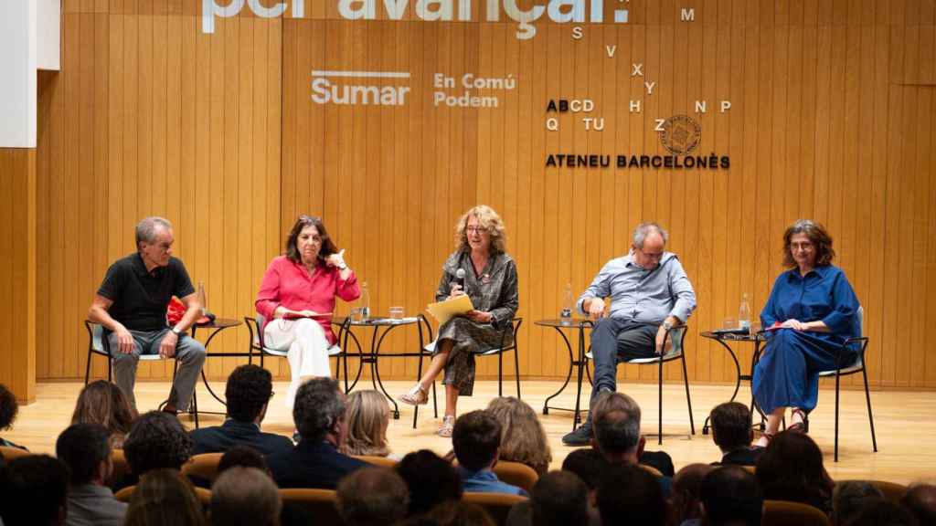 Oradores en el acto sobre la amnistía de Sumar