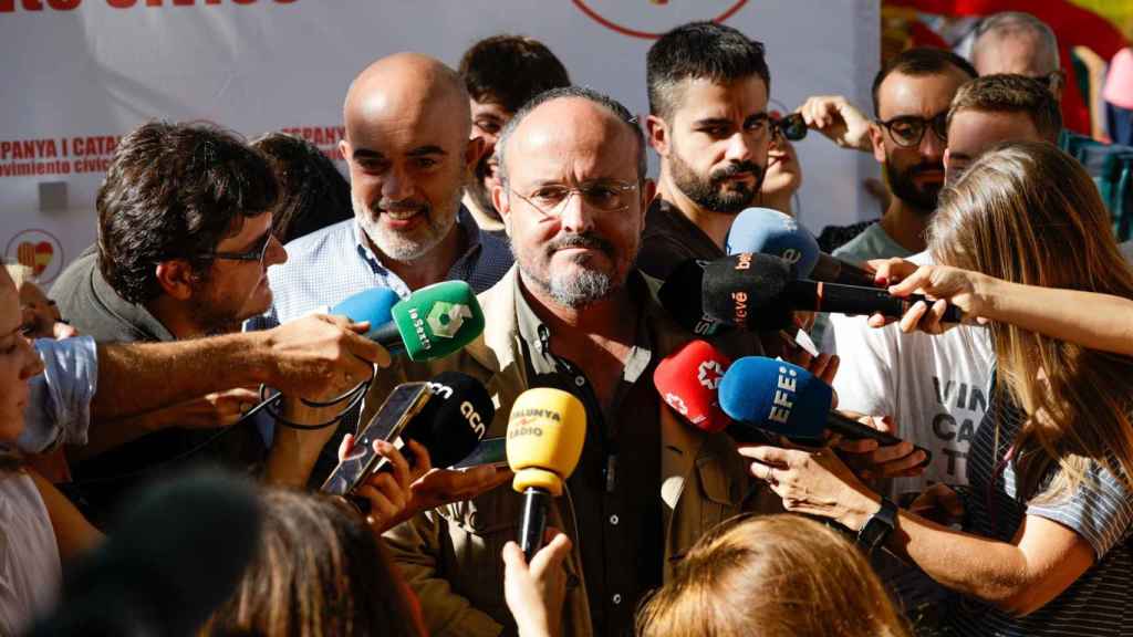 Alejandro Fernández (PPC) en la manifestación del 12-O