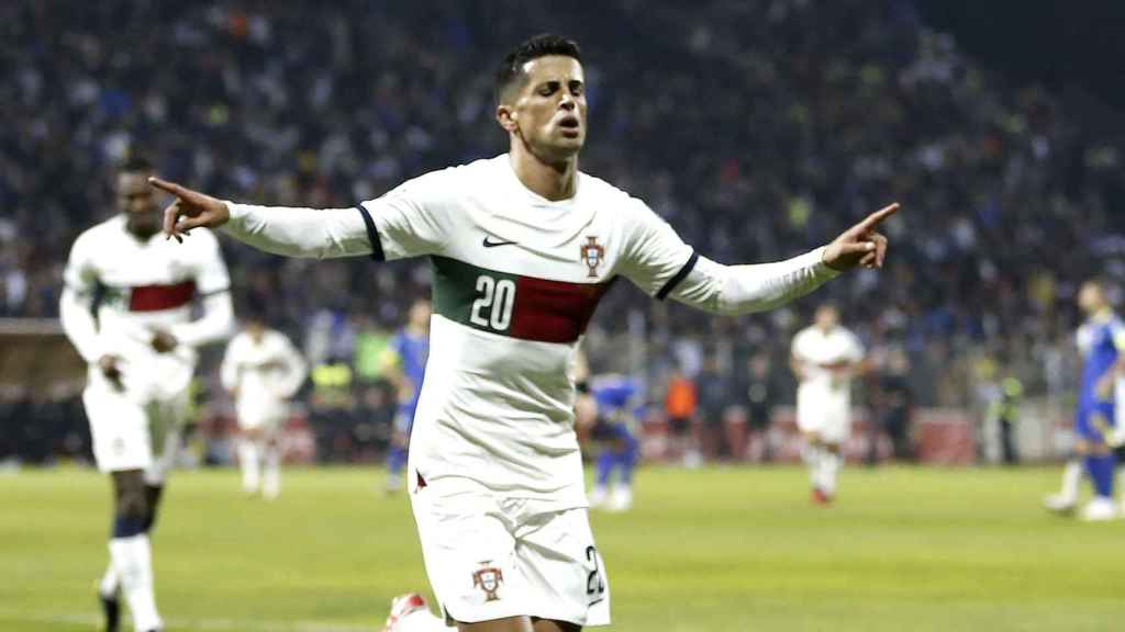 Joao Cancelo, autor de un gol en la goleada de Portugal contra Bosnia