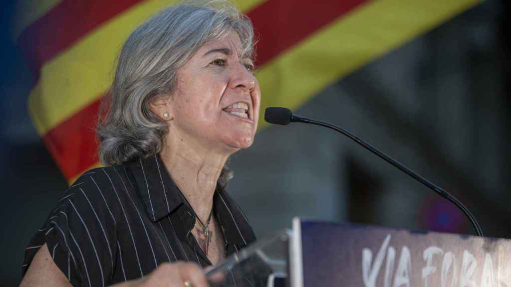 La presidenta de la ANC, Dolors Feliu, quien anunció una posible cuarta lista en las elecciones autonómicas