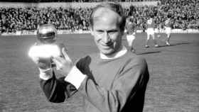 Bobby Charlton, con el Manchester United