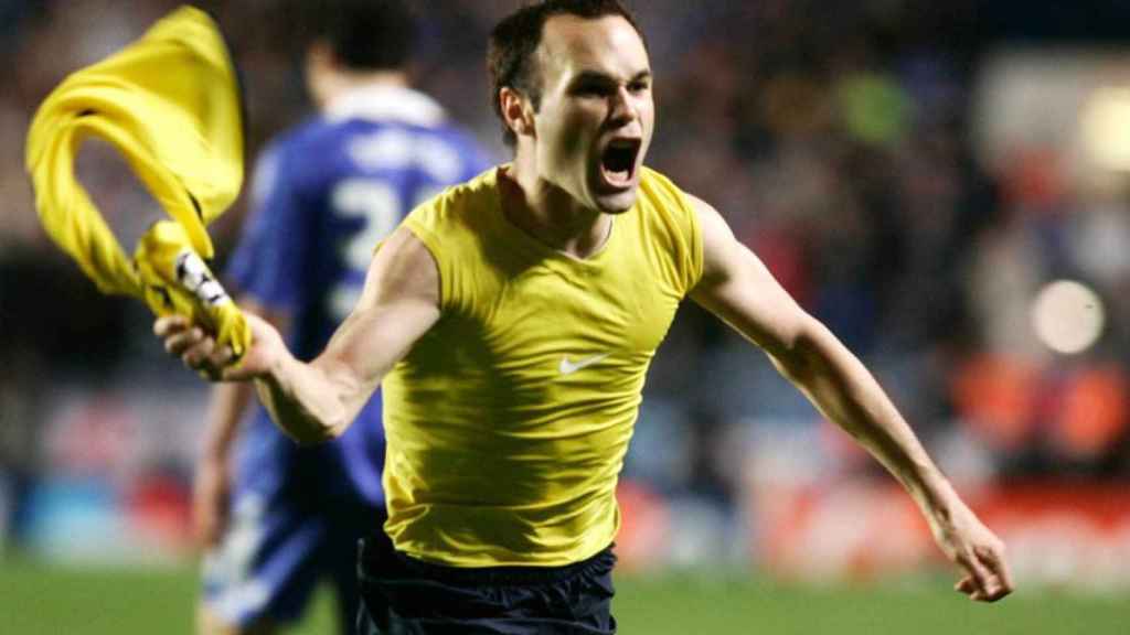 Iniesta celebra su gol al Chelsea