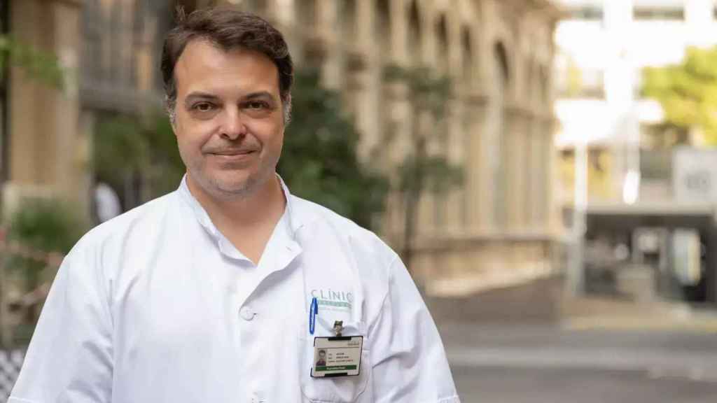 Emilio Salgado, médico responsable de la Unidad de Toxicología Clínica dependiente del Área de Urgencias del Hospital Clínic de Barcelona