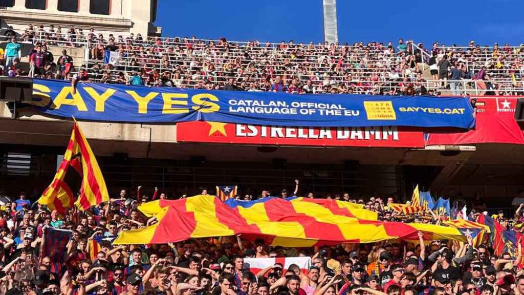 La pancarta independentista en el Clásico