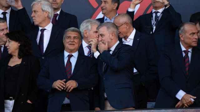 Jaume Collboni y Joan Laporta en el clásico Barça - Real Madrid