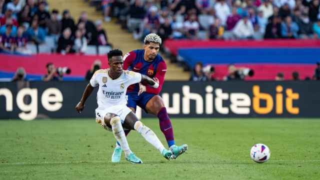 Ronald Araujo y Vinicius JR en el clásico Barça - Real Madrid