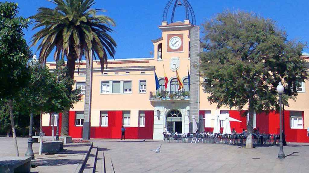 Santa Coloma de Gramenet concluye octubre con 6.666 personas sin trabajo