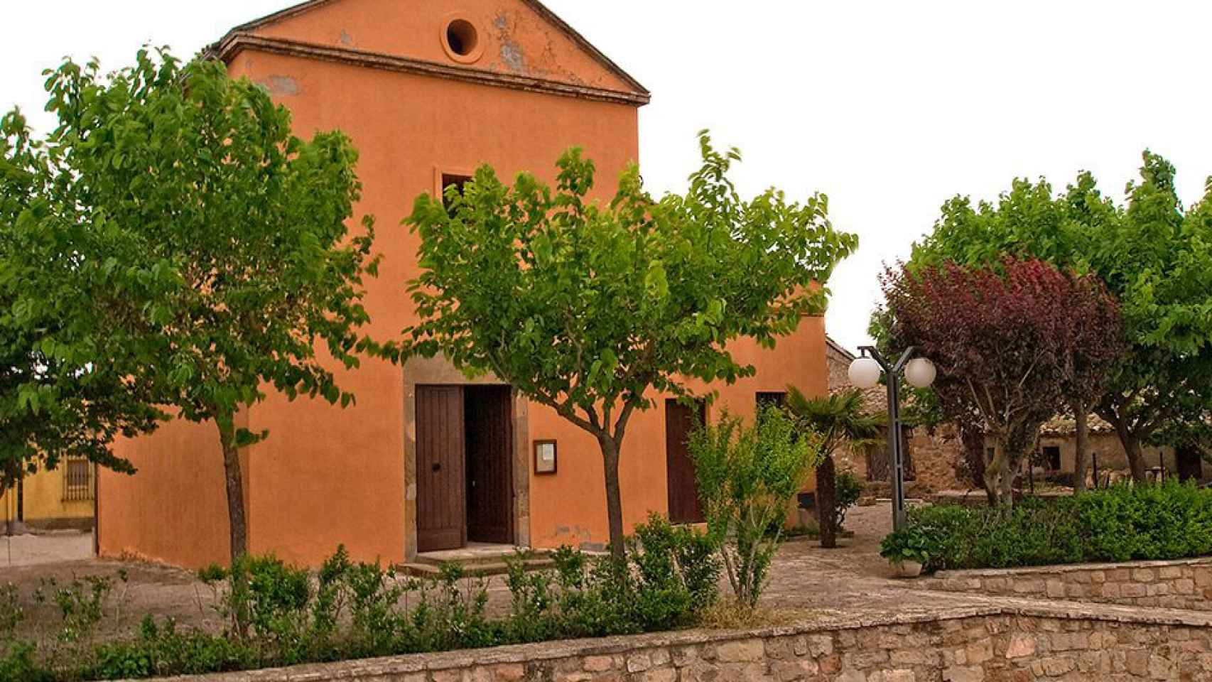 Castellfollit del Boix termina octubre con 11 personas sin trabajo