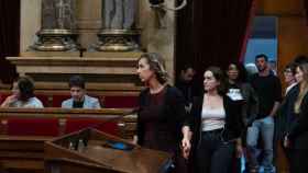 Las diputadas de la CUP Laia Estrada, Mar Ampurdanès y Basha Change