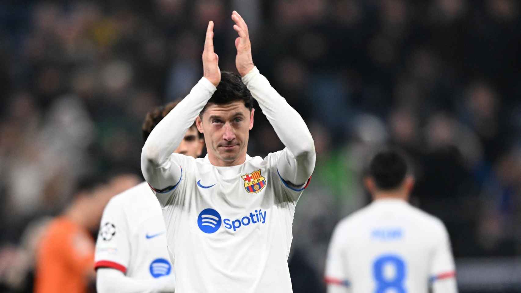 Robert Lewandowski agradece el apoyo a la afición del Barça tras perder contra el Shakhtar