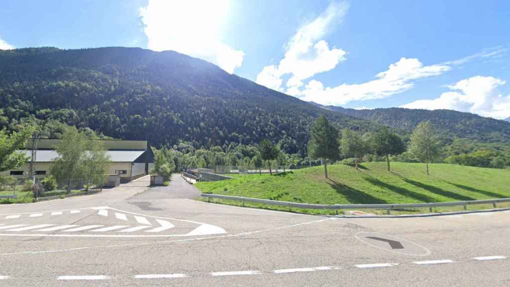 Aparcamiento del campo de fútbol de Naut Aran