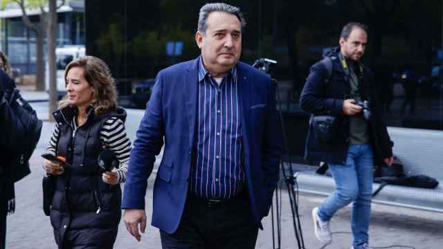 Manuel Bustos, llegando a los juzgados de Sabadell a su juicio por una pieza de Mercurio