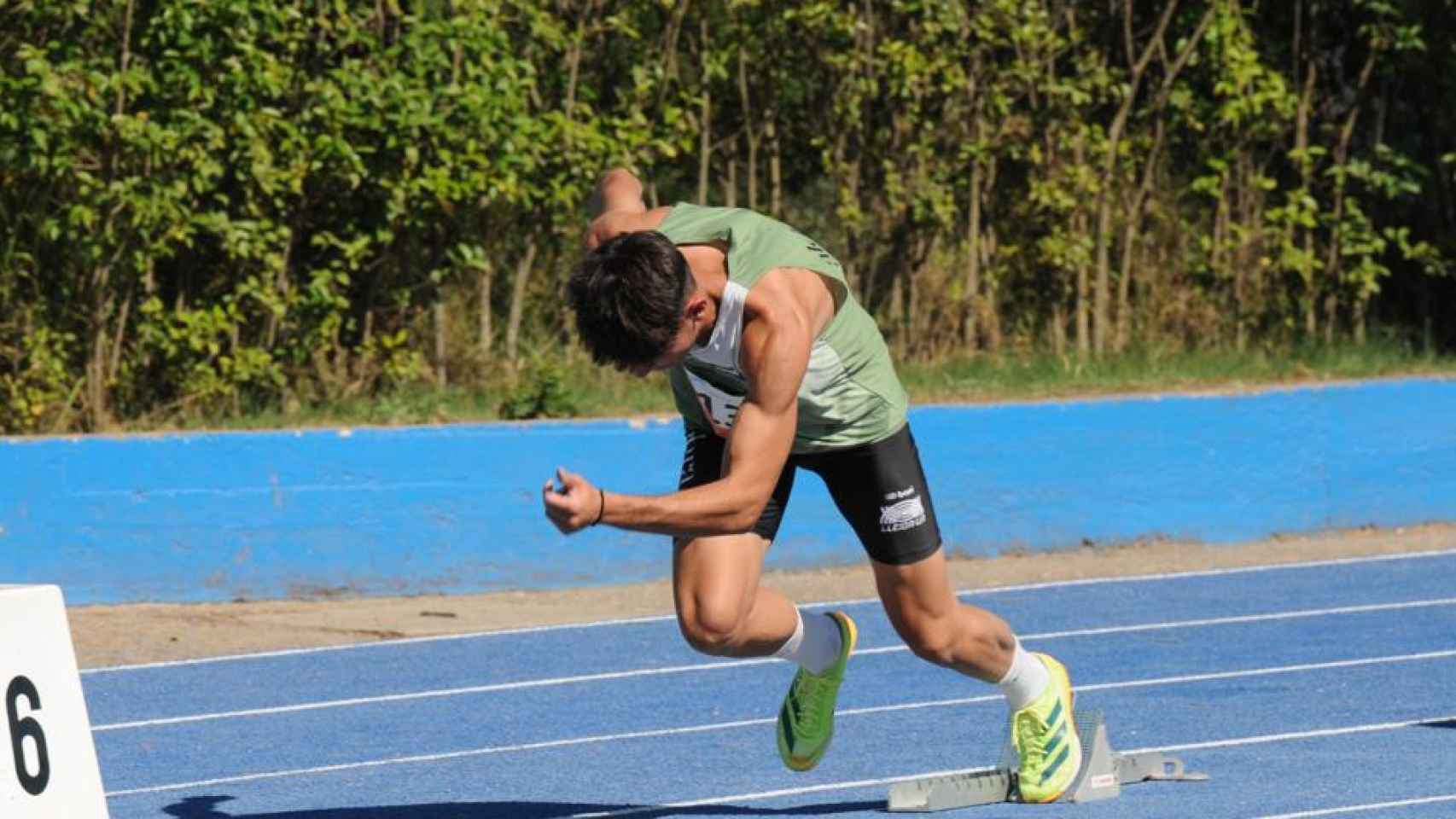 Pol Leal durante una competición de atletismo