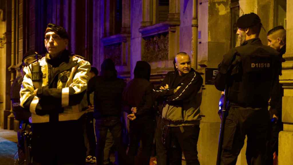 Manifestación contra la amnistía en la delegación del gobierno en Barcelona