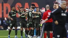El Girona sigue en la nube a costa del Rayo y 'nubla' a Barça y Real Madrid
