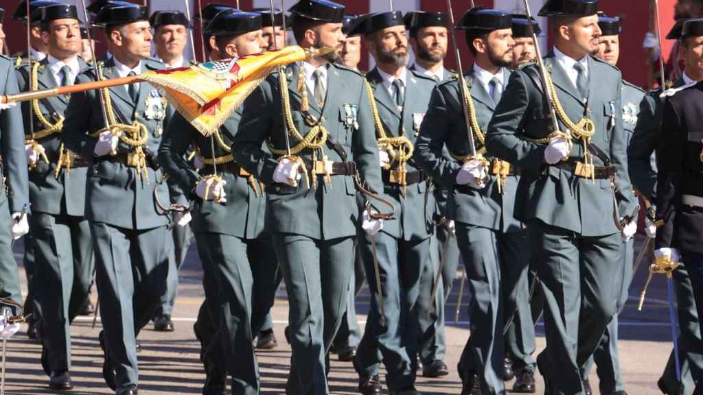 Guardias civiles, durante un acto oficial