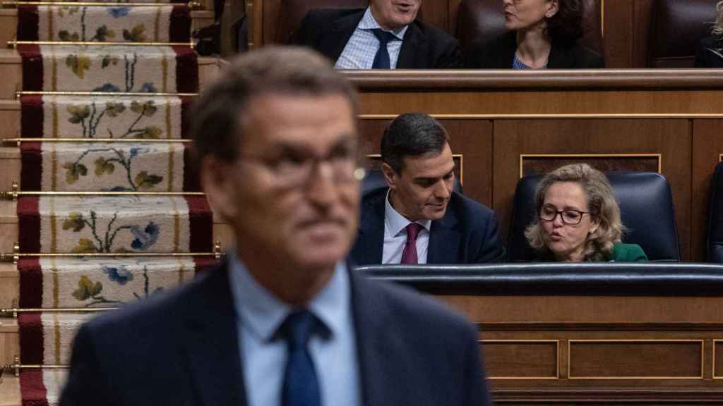 El presidente del Partido Popular, Alberto Núñez Feijóo, durante la primera sesión del debate de investidura de Pedro Sánchez