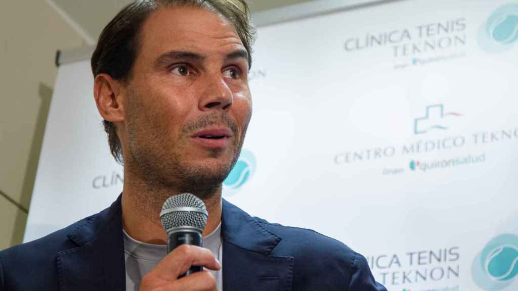 El tenista Rafa Nadal durante su visita a la Clínica Tenis Teknon