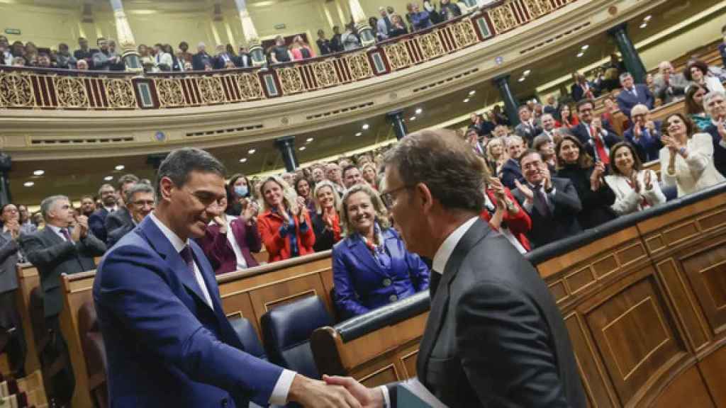 Es un error lo que acabas de hacer, las palabras de Feijóo al felicitar a Pedro Sánchez por su investidura