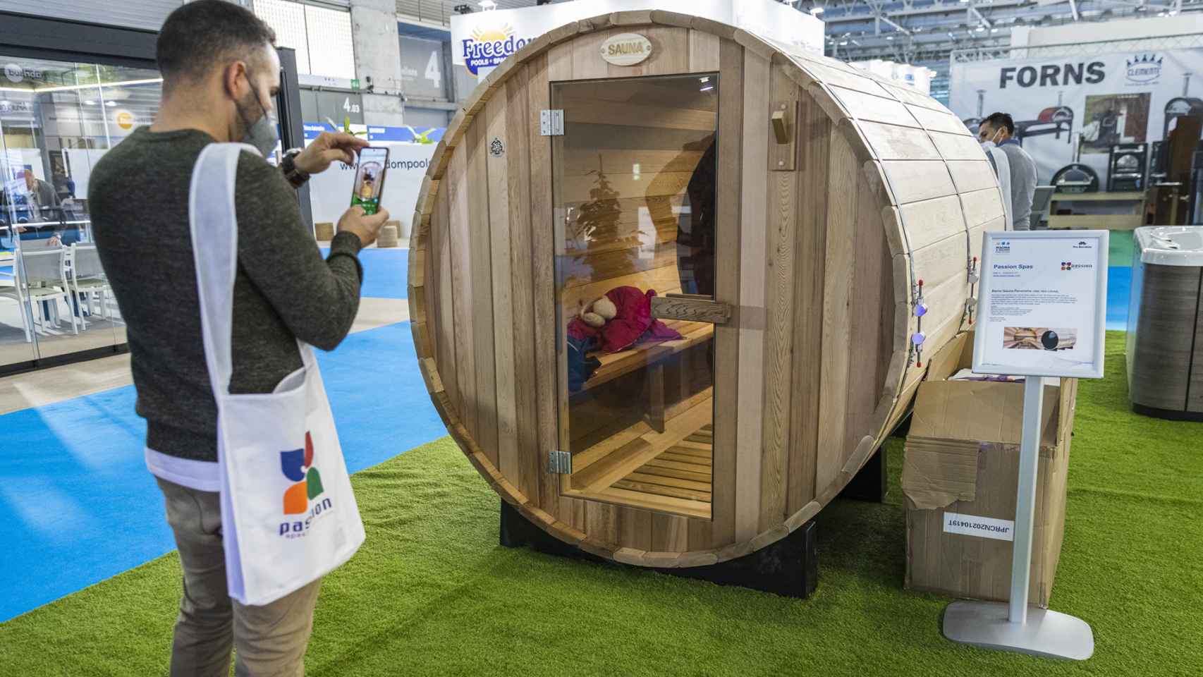 Una sauna portátil que se puede instalar en el jardín