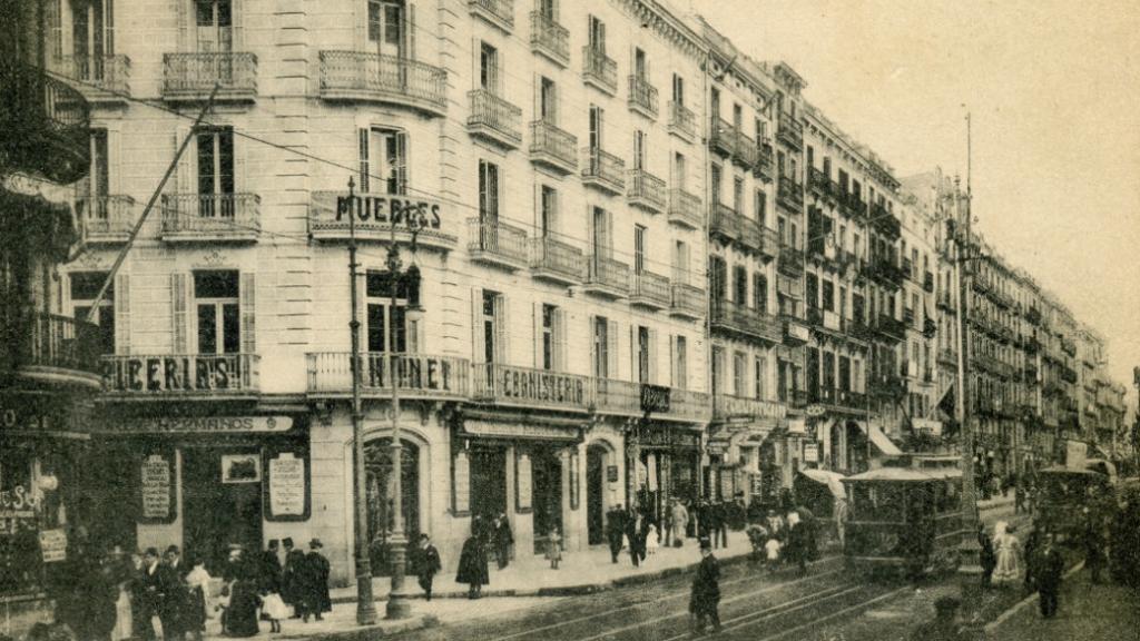 Thonet Hermanos, la tienda de muebles de Barcelona en la que estuvo el primer museo del Barça