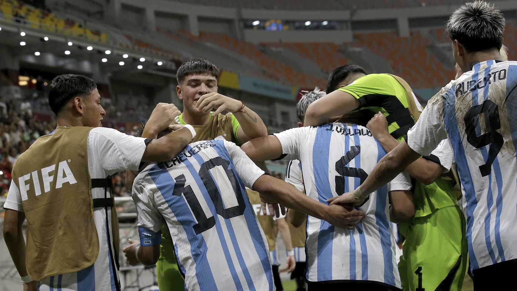 El 'nuevo Messi' de Argentina que se pone a tiro del Barça